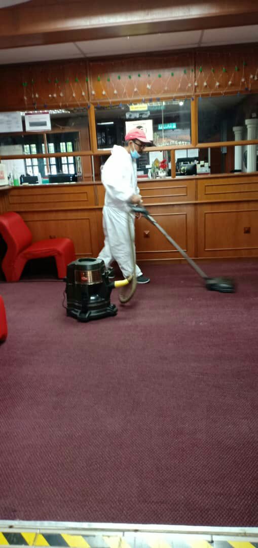 Carpet deep bacteria cleansing - mobile team