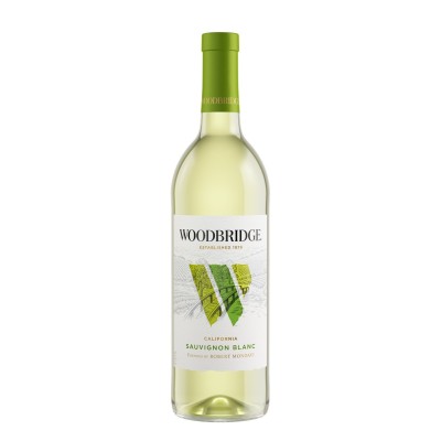 Woodbridge by Robert Mondavi Sauvignon Blanc 750 ml