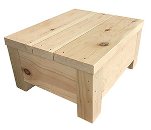 Small Wooden Stool[H154mm*L305mm*W253mm] (1kg Per Unit) (72 Units PerCarton) (72 Units Per Carton)