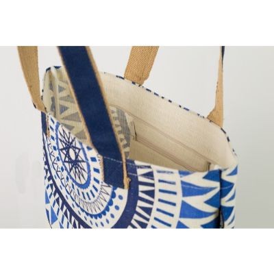 # AB 31 - TOSSA Fashion Jute Bag - white&blue (25 Units Per Carton)