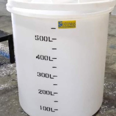 CGD 1000 SEAMLESS PE TANKS