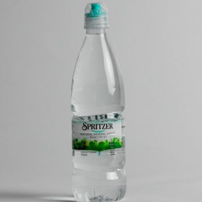 Spritzer Mineral Water T Crew (550 ML x 12 )